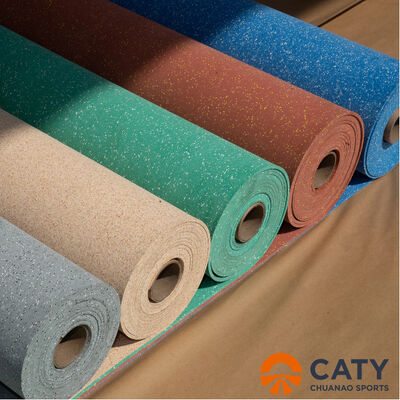 Rotolo in gomma EPDM antiscivolo e resistente all'usura, garanzia di sicurezza e assorbimento acustico per uso commerciale